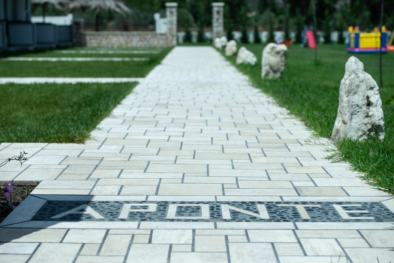 A Ponte & * Sykia Chalkidikis